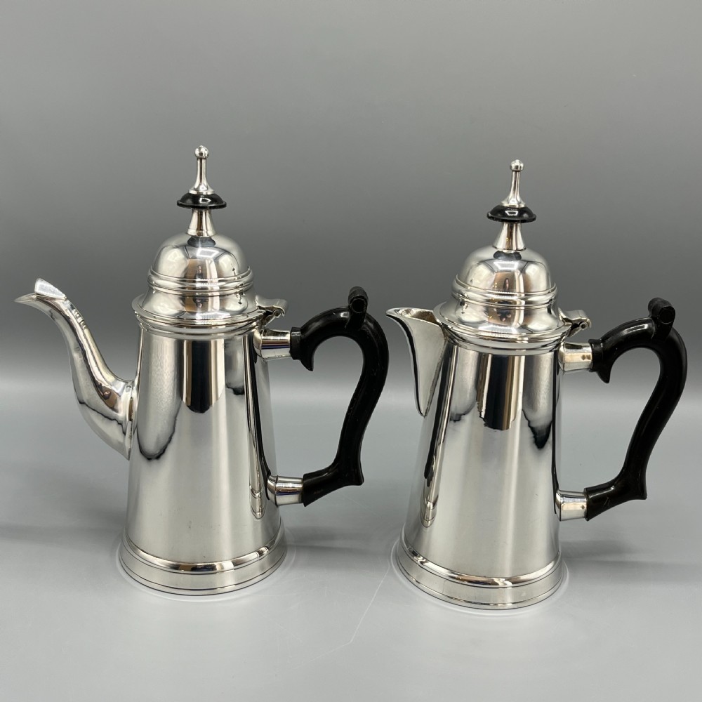 Edwardian Silver Plated Coffee Pot & Hot Water Jug Set