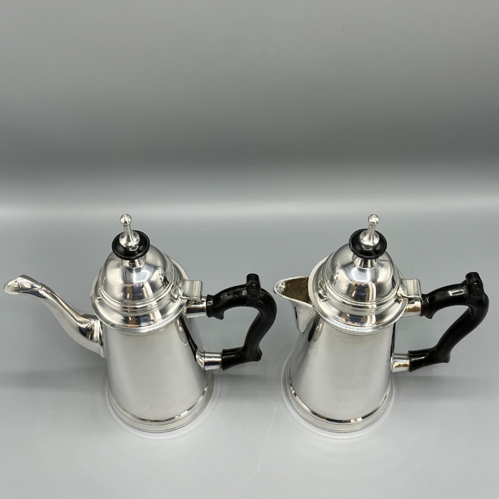 Edwardian Silver Plated Coffee Pot & Hot Water Jug Set View IV