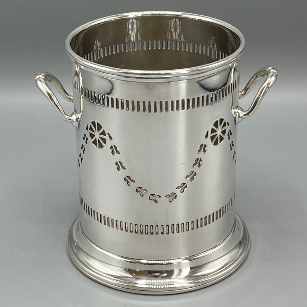 Pierced English Silver Plated Wine Bottle Holder / Syphon Stand