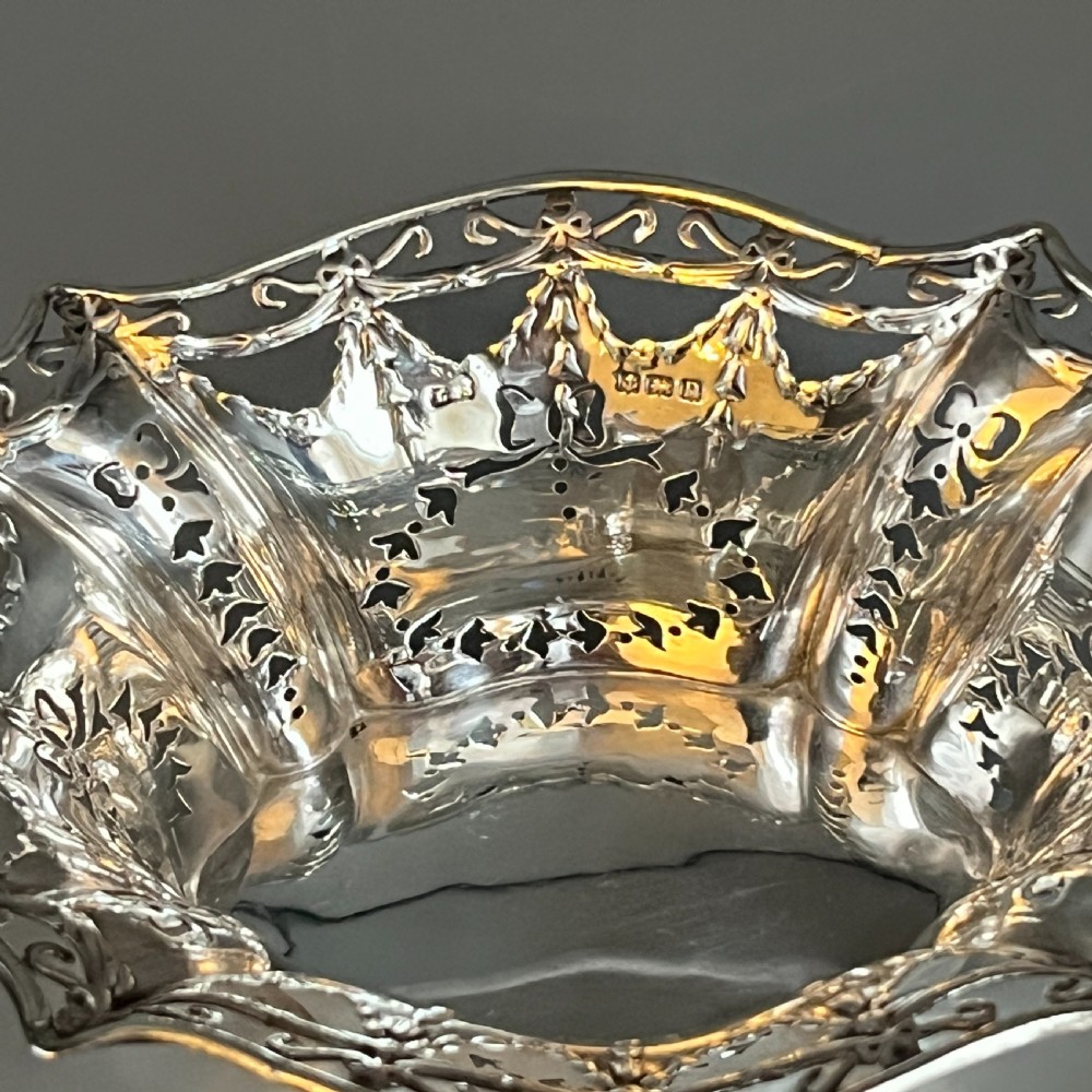 Antique Pierced Sterling Silver Trinket Dish with Ribbon Bow Swags - 1912 View VI
