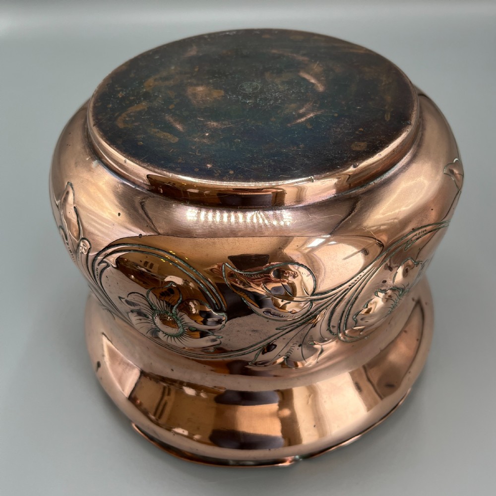 Art Nouveau Copper Indoor Planter /  Jardiniere View XIV