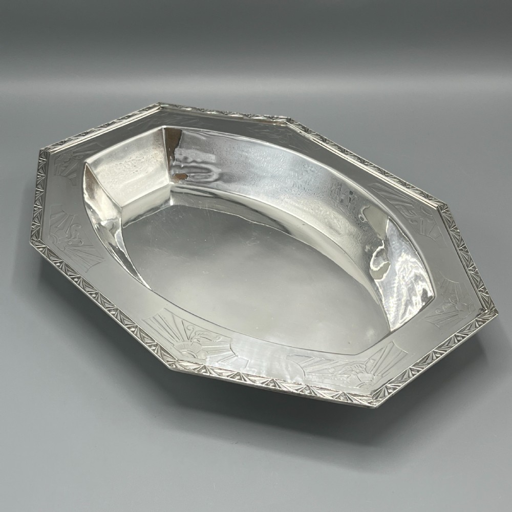French Art Deco Silver Plated Bread Basket / Fruit Bowl / Serving Dish c.1930 View II