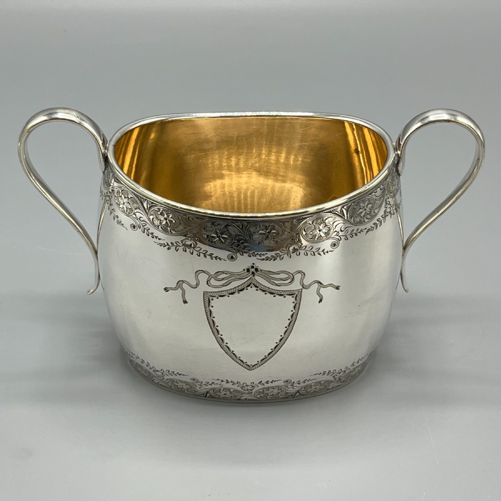 Antique Silver Plated Coffee Pot, Sugar Bowl & Creamer Jug Set View XIII