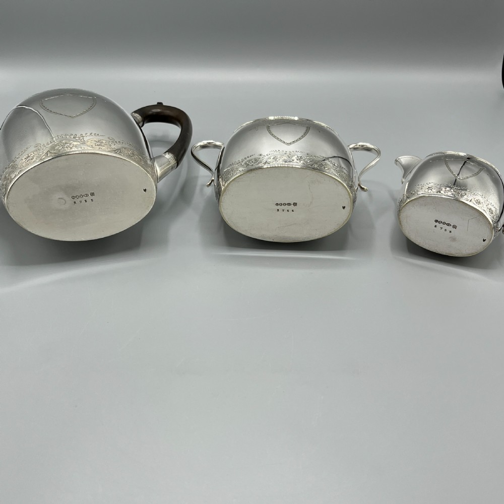 Antique Silver Plated Coffee Pot, Sugar Bowl & Creamer Jug Set View XXII