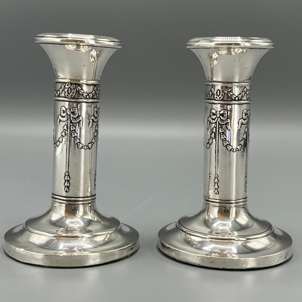 Pair Sterling Silver Candlesticks Hallmarked 1905 with Ribbon Bow Garlands View XI
