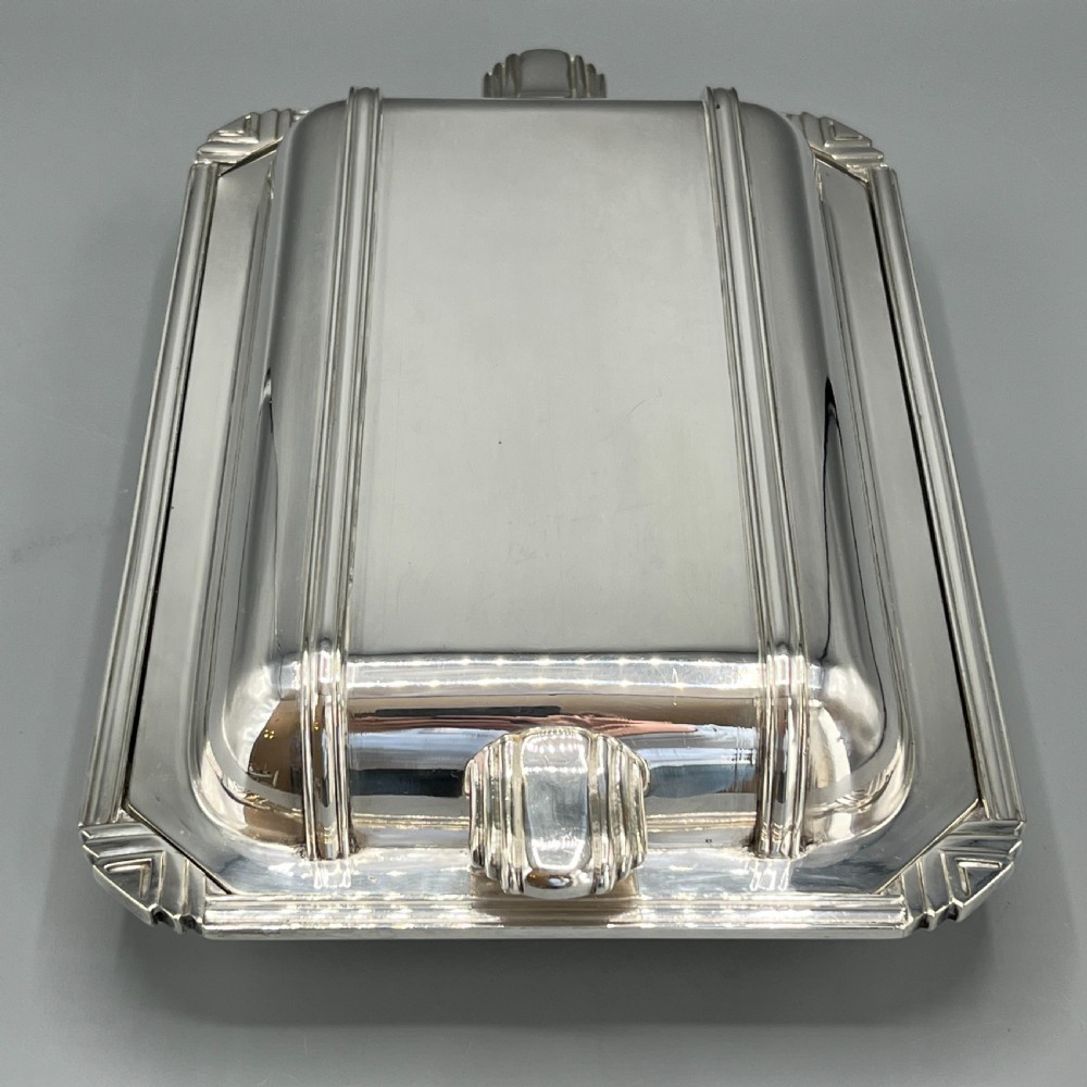 Art Deco Silver Plated Entree Serving Dish By WALKER & HALL View V