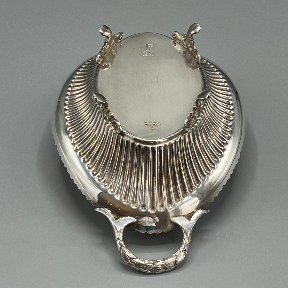 Victorian Silver Plated Bread Basket / Fruit Dish By Walker & Hall View XVII