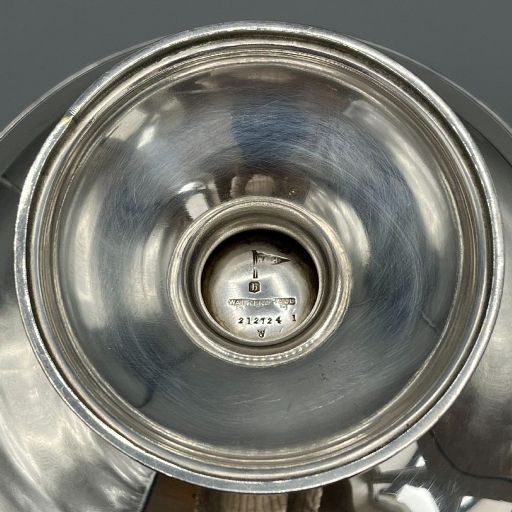 Art Deco Silver Plated Pedestal Bowl / Tazza / Fruit Dish By Walker & Hall View XVII