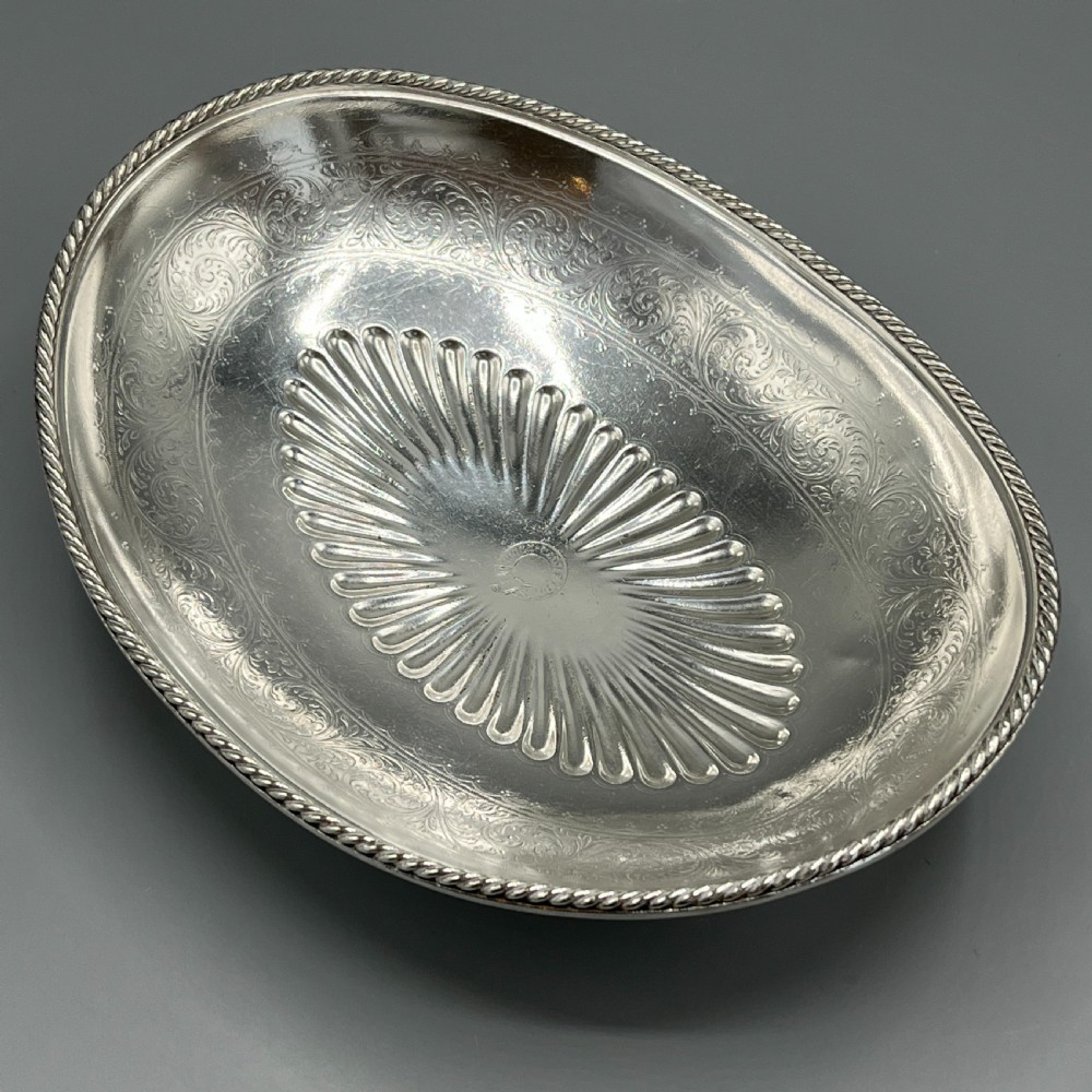 Edwardian Silver Plated Bread Basket / Fruit Bowl by Elkington & Co View II
