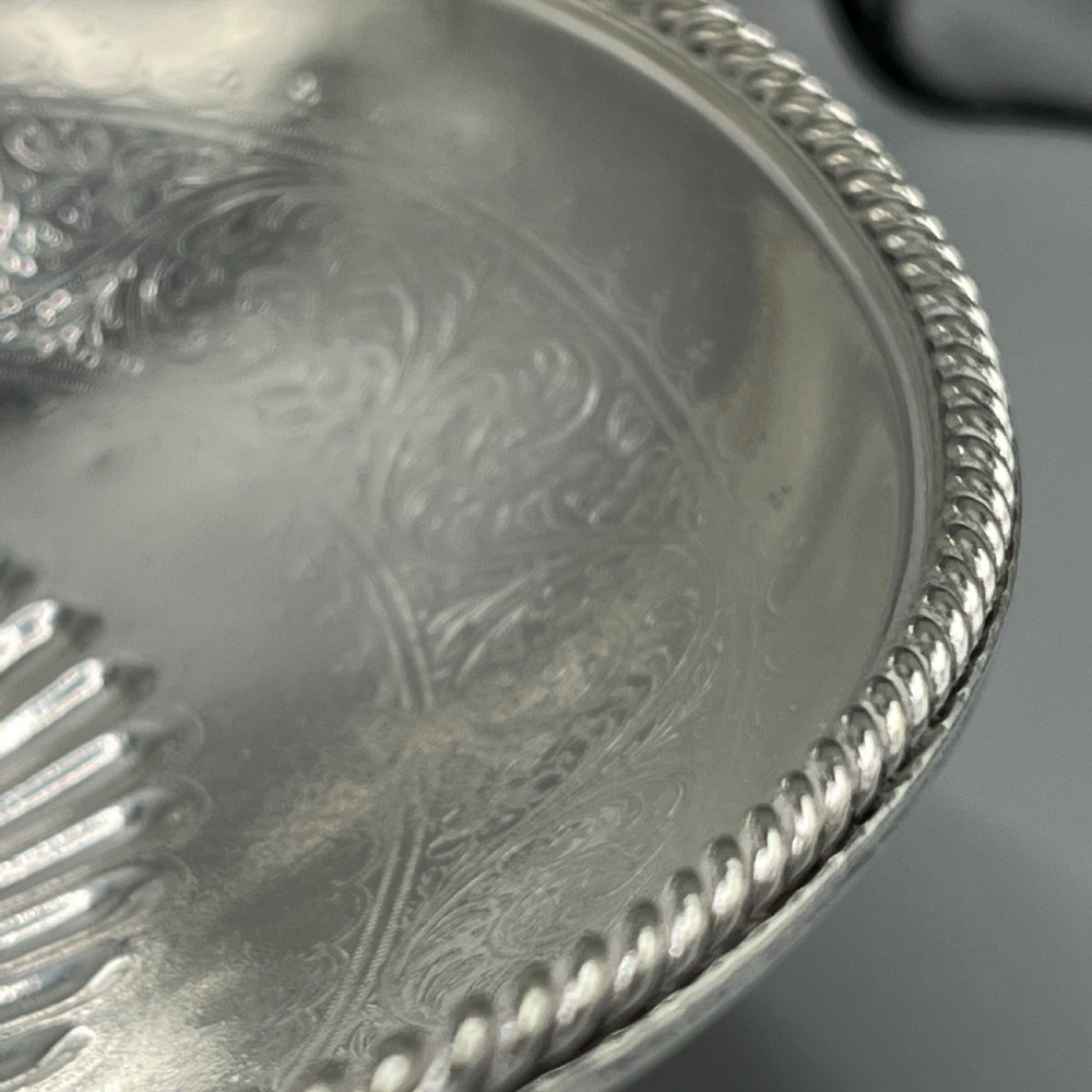 Edwardian Silver Plated Bread Basket / Fruit Bowl by Elkington & Co View IX