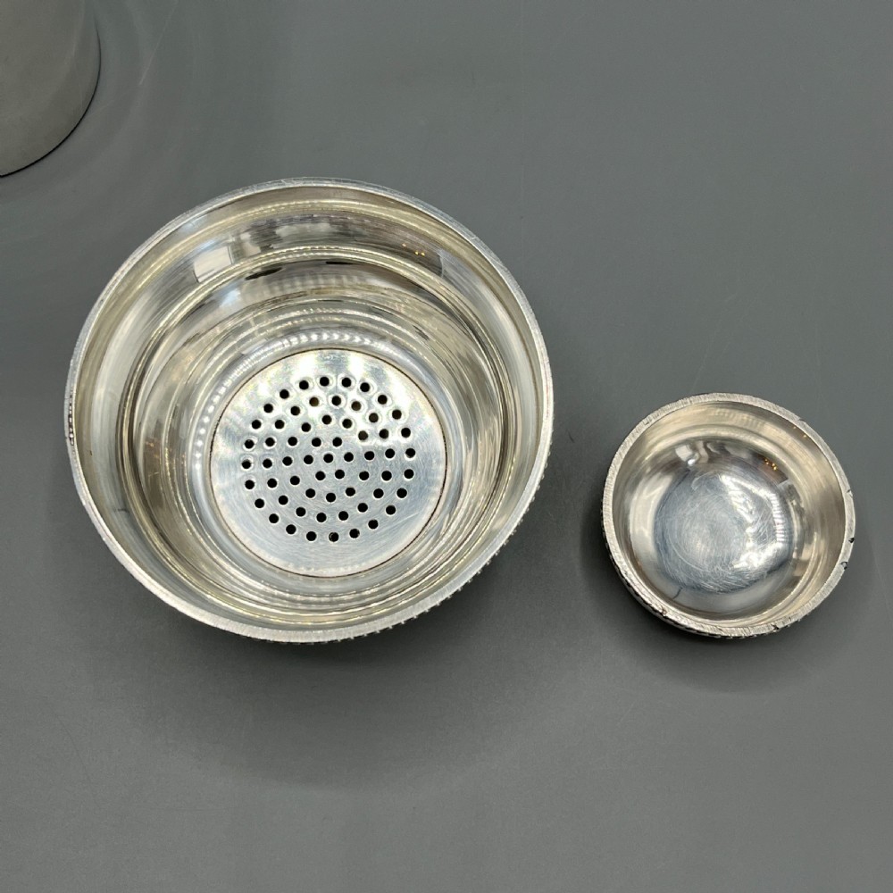 French Art Deco Silver Plated Cocktail Shaker by Roux-Marquiand View XVI