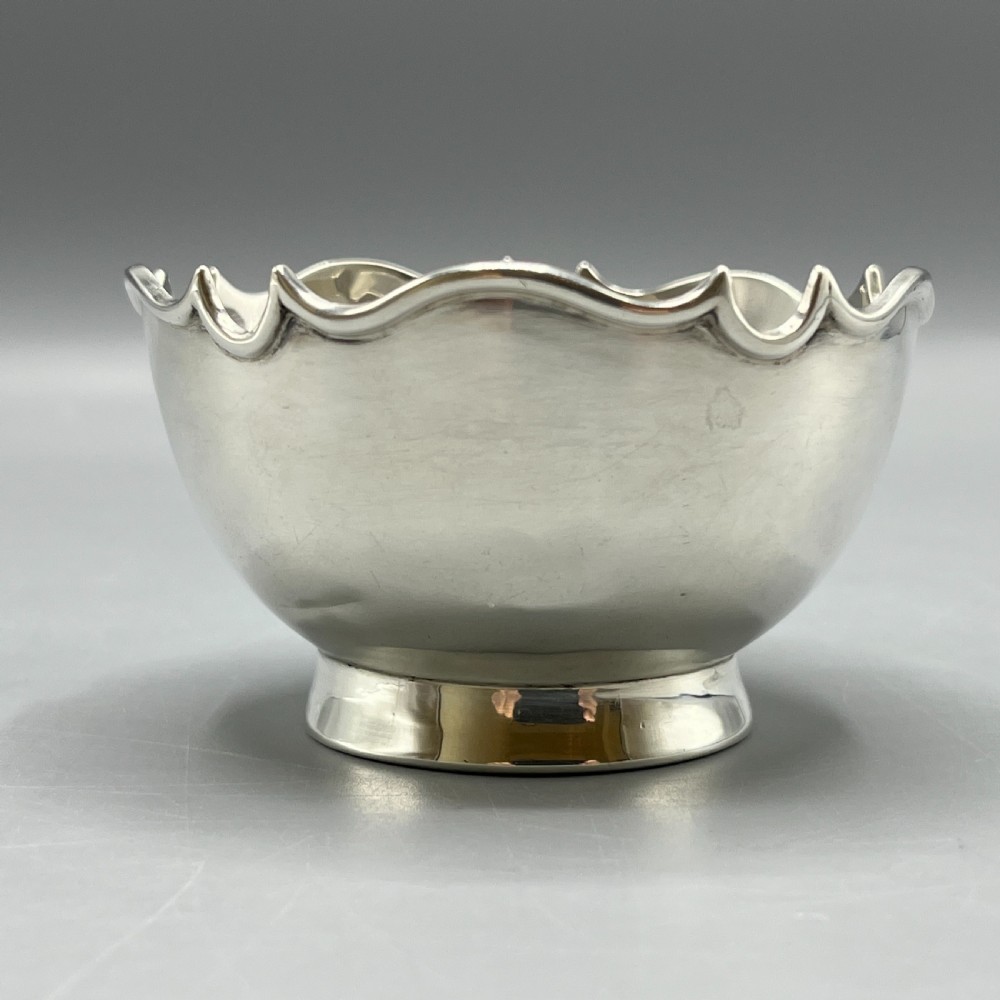 Edwardian Sterling Silver Sugar Bowl Hallmarked 1906 View VI