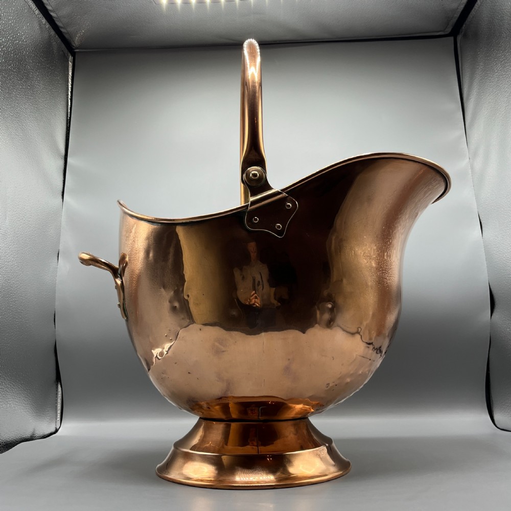 Large Victorian Copper Helmet Coal Scuttle / Log Bin by Henry Loveridge & Co View II