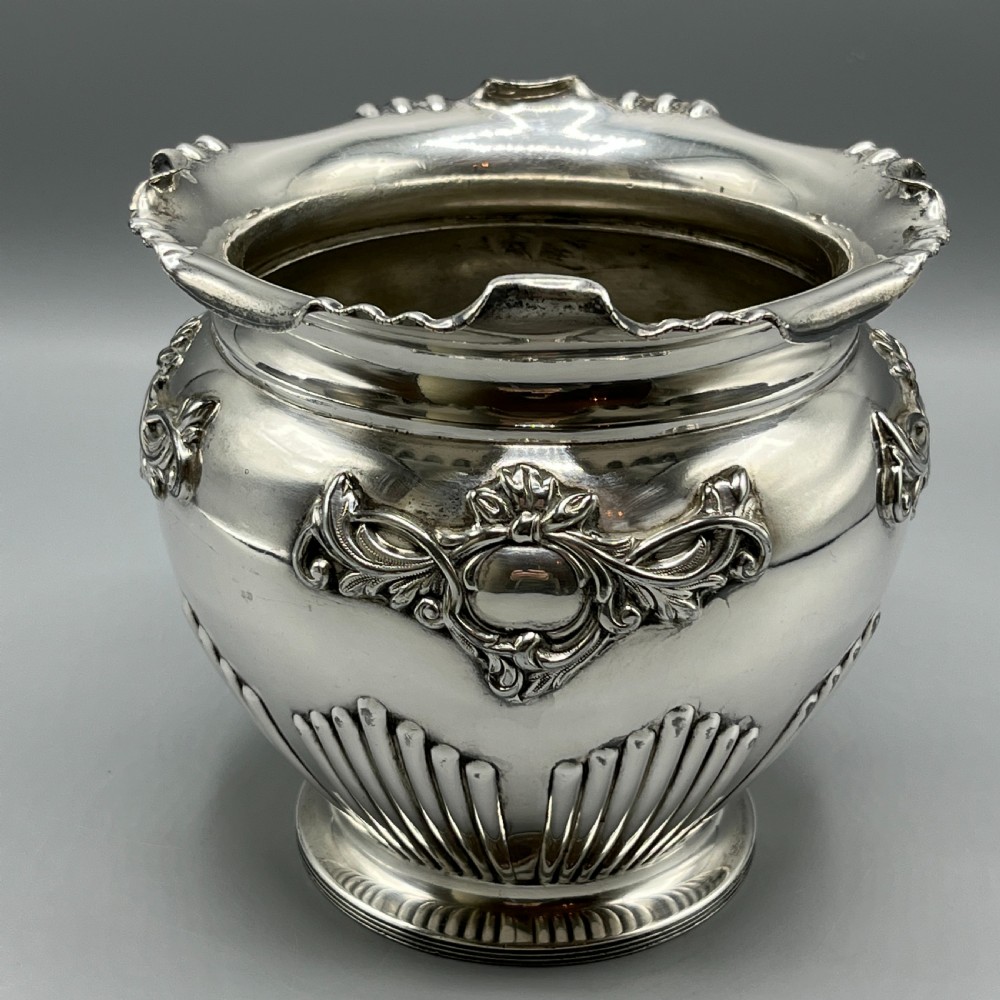 Walker & Hall Silver Plated Jardiniere Planter View V