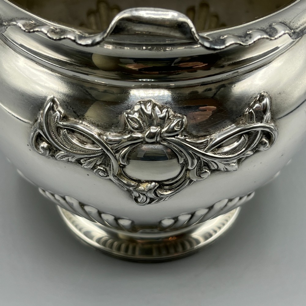 Walker & Hall Silver Plated Jardiniere Planter View VI