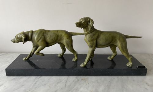fig 1. Two Pointers - Antique Sculpture