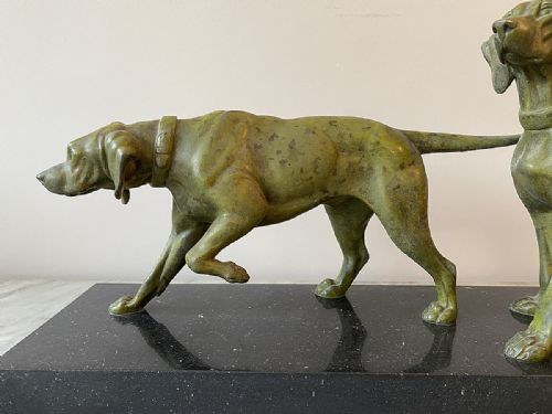 fig 2. Two Pointers - Antique Sculpture