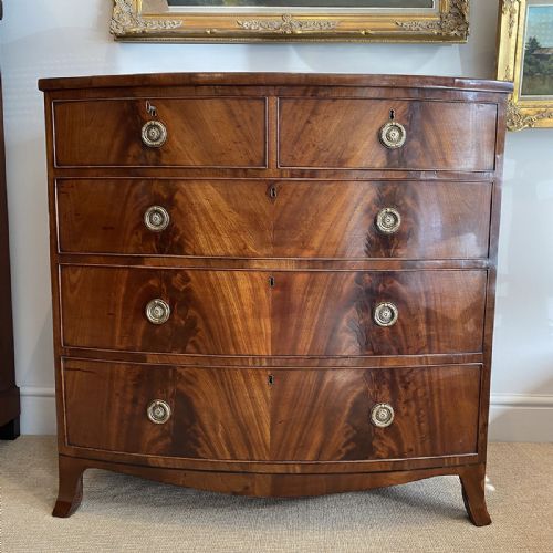 Georgian Bow Front Chest of Drawers