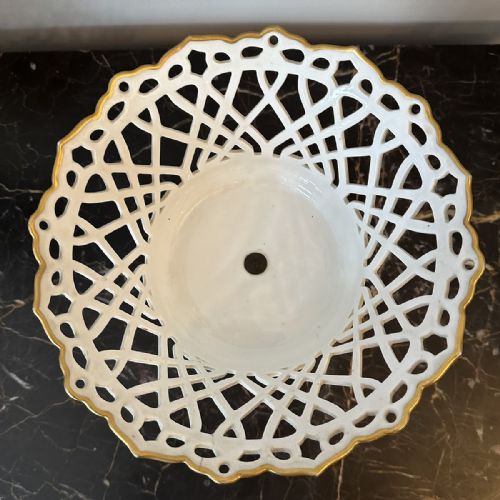 SET OF THREE LATTICE BOWLS - ADDITIONAL PHOTO 4
