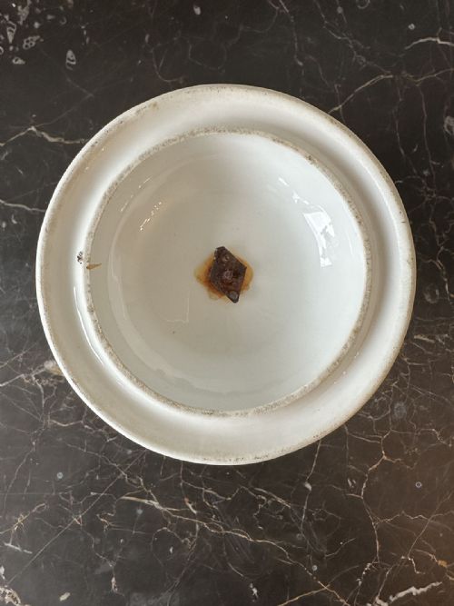 SET OF THREE LATTICE BOWLS - ADDITIONAL PHOTO 6