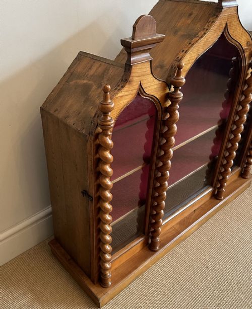 FRENCH BARLEY TWIST CUPBOARD 19T CENTURY - ADDITIONAL PHOTO 4