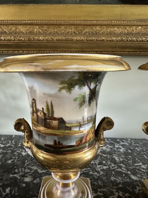 PAIR OF FRENCH PORCELAIN MEDICI VASES - ADDITIONAL PHOTO 5
