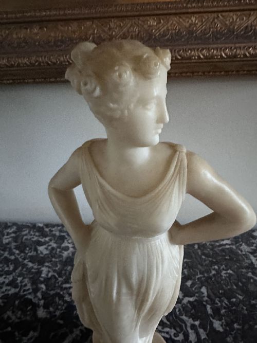 MARBLE SCULPTURE OF A LADY - ADDITIONAL PHOTO 1