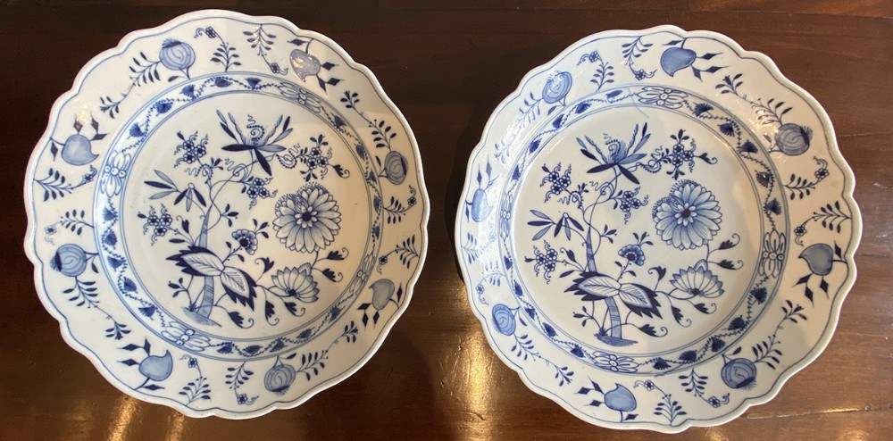 Pair of Blue and White Meissen Plates.