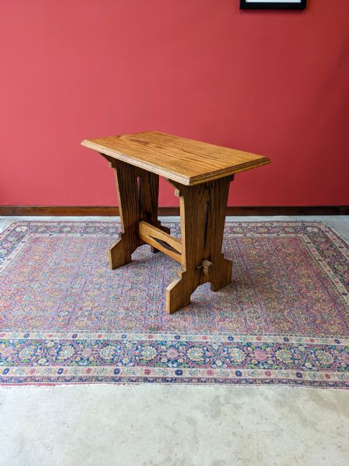 Antique Arts & Crafts Movement Light Oak Coffee Table