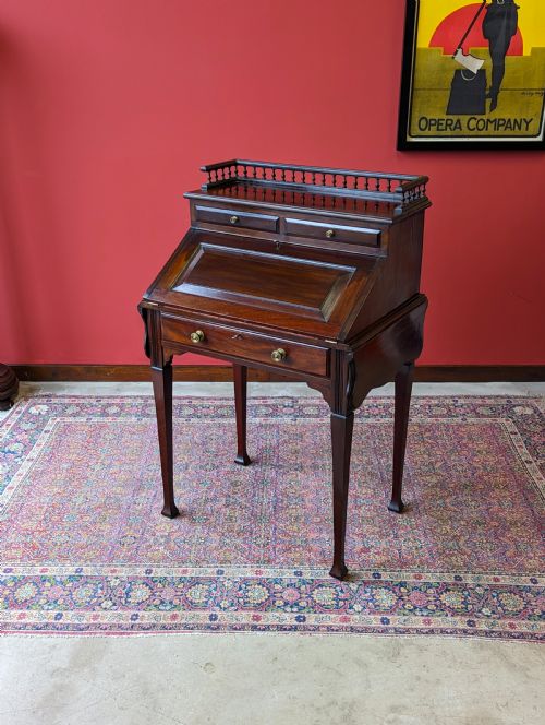 Antique Victorian Mahogany Ladies Writing Desk