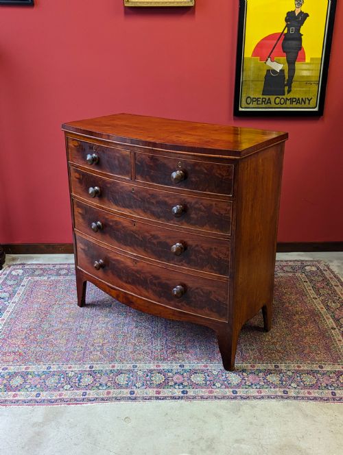 Antique Victorian Mahogany Bow Front Chest of Drawers