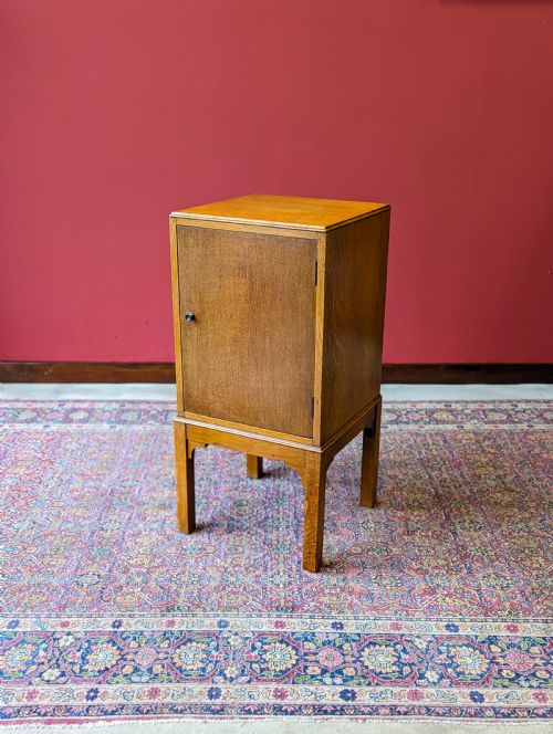 Antique 1920’S Light Oak Bedside Cupboard