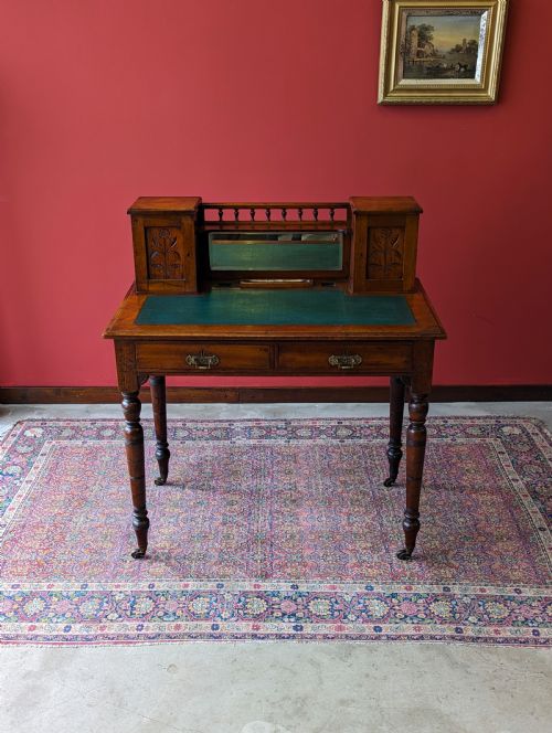 Antique Edwardian Mahogany Ladies Desk / Writing Table