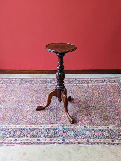 Antique Victorian Mahogany Torchere / Plant Stand