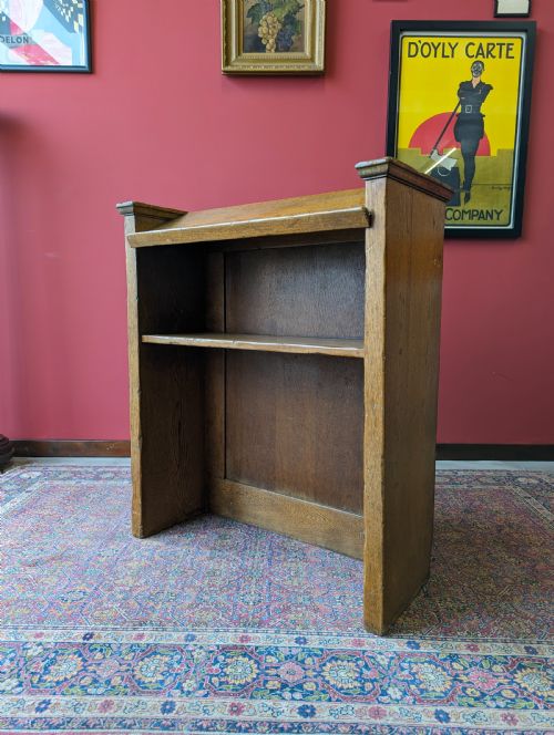 Antique Late 19th Century Light Oak Lectern