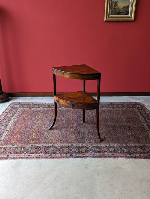 Antique Georgian Mahogany Corner Stand