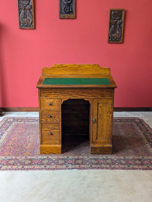 fig 1. Antique Victorian Oak Clerks Desk
