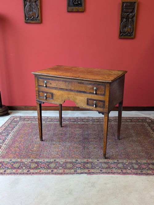 Antique 18th Century Georgian Welsh Oak Country-made Lowboy Table