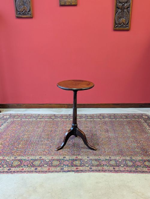 fig 1. Antique Georgian Mahogany Pedestal Wine Table c.1820