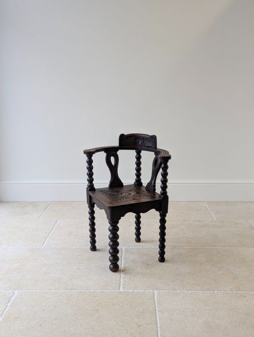 Antique Victorian Carved Oak Bobbin Corner Chair C.1890