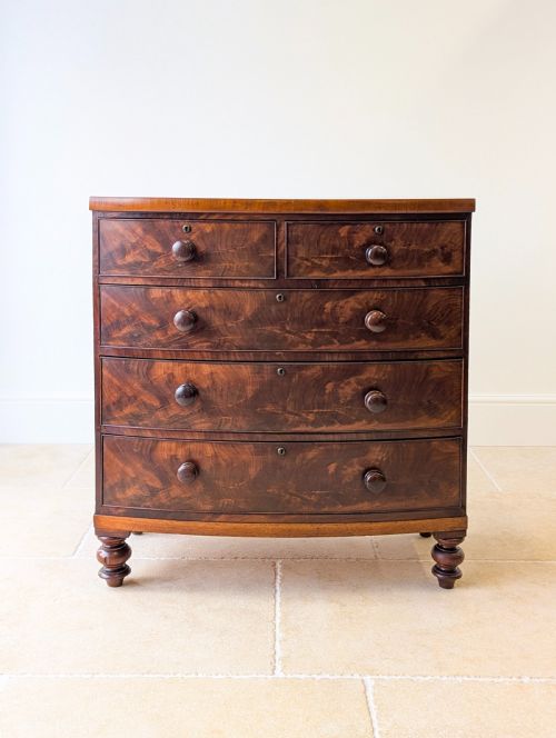 fig 1. Antique Victorian Mahogany Bow-Front Chest of Drawers c.1860