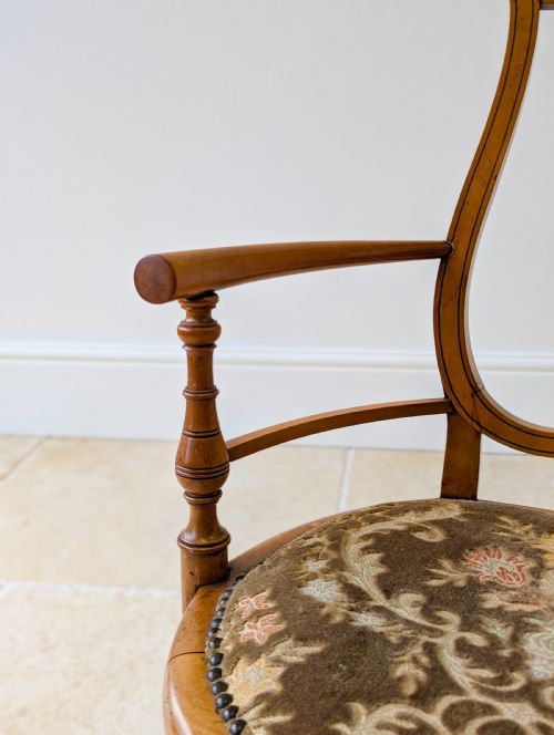 ANTIQUE VICTORIAN SATINWOOD LYREBACK ELBOW CHAIR C1890 - ADDITIONAL PHOTO 11