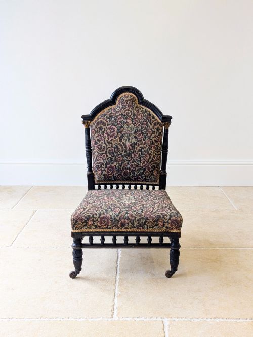 ANTIQUE VICTORIAN EBONISED UPHOLSTERED LOW CHAIR C1890 - ADDITIONAL PHOTO 2