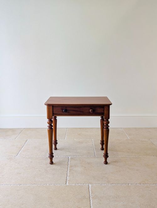 ANTIQUE VICTORIAN MAHOGANY SIDE TABLE C1890 - ADDITIONAL PHOTO 6