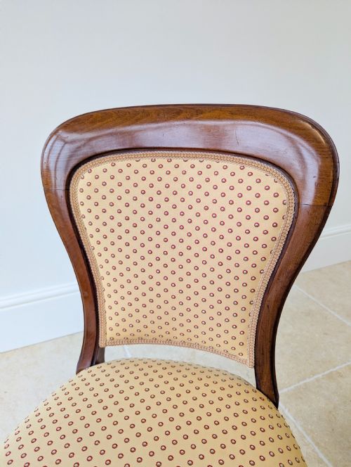 PAIR OF ANTIQUE VICTORIAN WALNUT SIDE CHAIRS C1860 - ADDITIONAL PHOTO 7