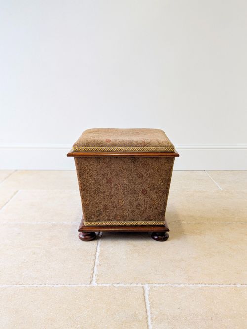 ANTIQUE VICTORIAN MAHOGANY UPHOLSTERED OTTOMAN WITH STORAGE C1870 - ADDITIONAL PHOTO 2
