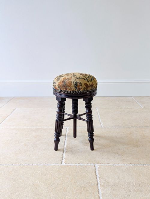 ANTIQUE VICTORIAN MAHOGANY ADJUSTABLE PIANO STOOL C1870 - ADDITIONAL PHOTO 4