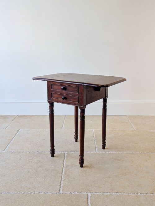 ANTIQUE EARLY VICTORIAN MAHOGANY PEMBROKE WORK TABLE C1850 - ADDITIONAL PHOTO 12