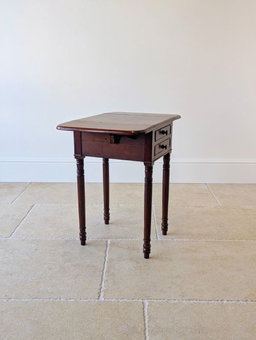 ANTIQUE EARLY VICTORIAN MAHOGANY PEMBROKE WORK TABLE C1850 - ADDITIONAL PHOTO 14