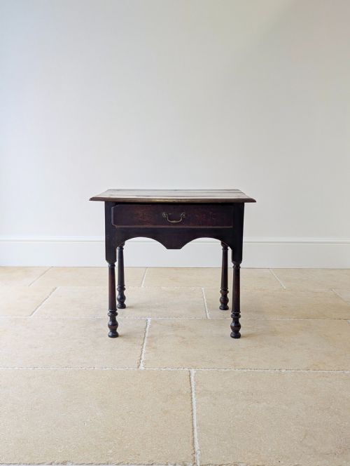 ANTIQUE GEORGIAN OAK LOWBOY C1800 - ADDITIONAL PHOTO 1